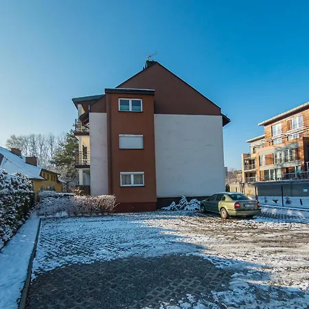 Komfortowy Apartament W Centrum Ustronia Exterior photo